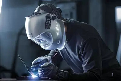 Przyłbica spawalnicza samościemniająca OPTREL Crystal 2.0